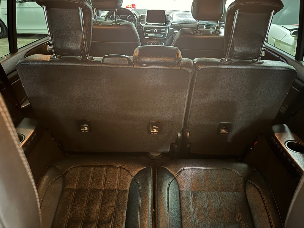 2017 Mercedes-Benz GLS-Class Image 39