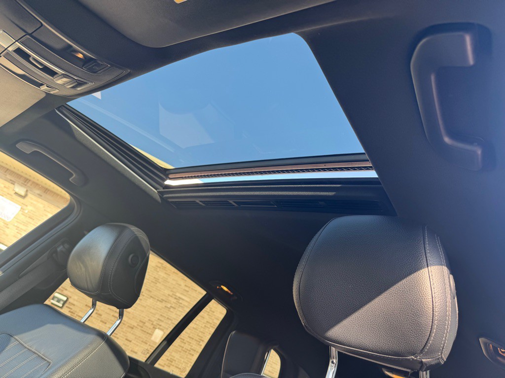 2017 Mercedes-Benz GLS-Class Image 46