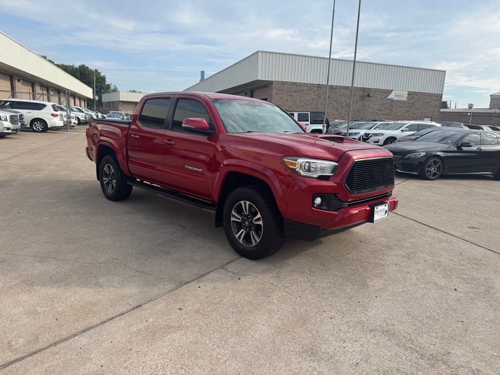 2016 Toyota Tacoma Image 21