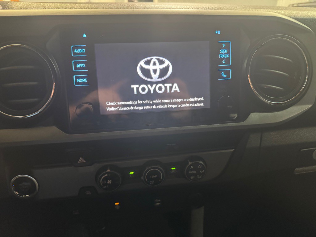 2016 Toyota Tacoma Image 34