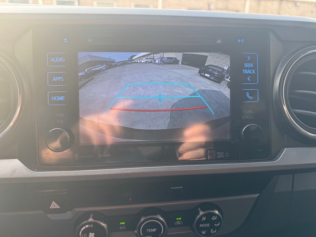 2016 Toyota Tacoma Image 37