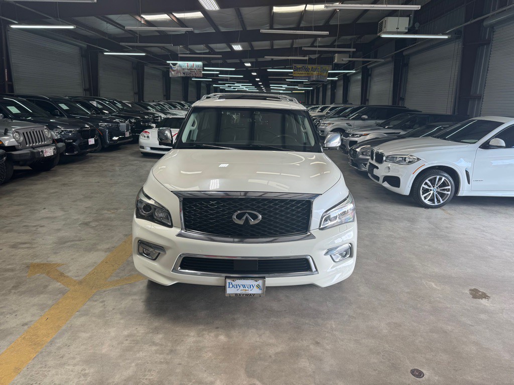 2015 INFINITI QX80 Image 4