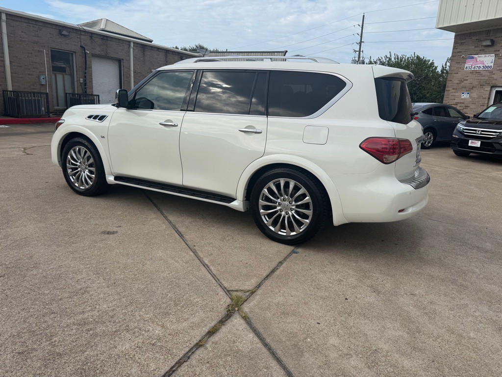 2015 INFINITI QX80 Image 27