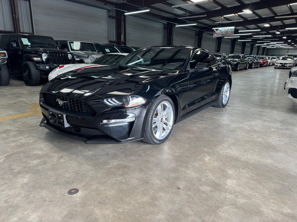 2021 Ford Mustang Image 3