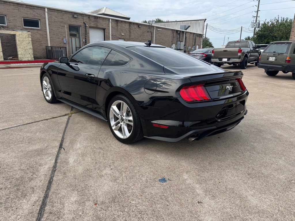 2021 Ford Mustang Image 23