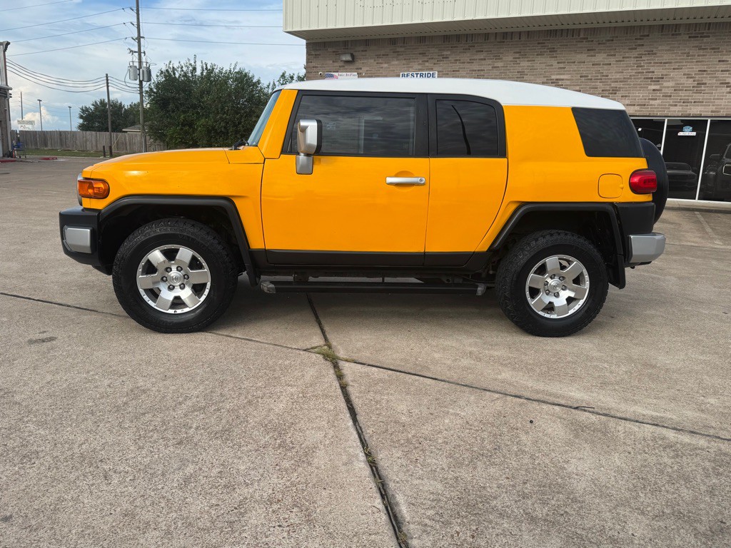 2008 Toyota FJ Cruiser Image 16