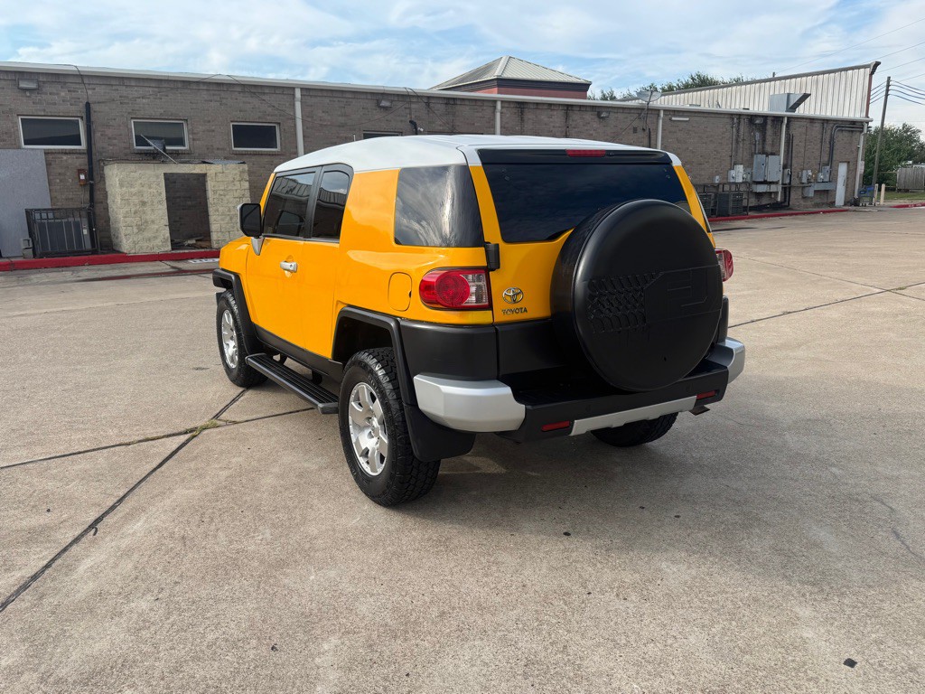 2008 Toyota FJ Cruiser Image 22