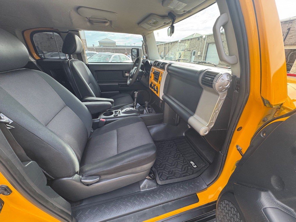 2008 Toyota FJ Cruiser Image 29