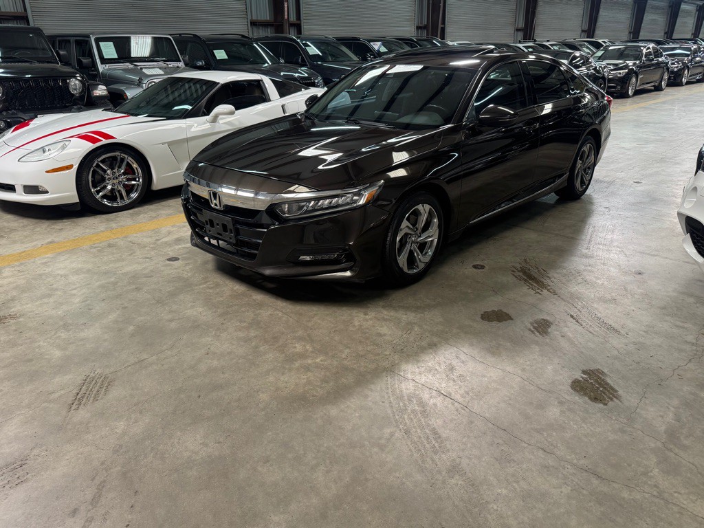 2018 Honda Accord Image 2