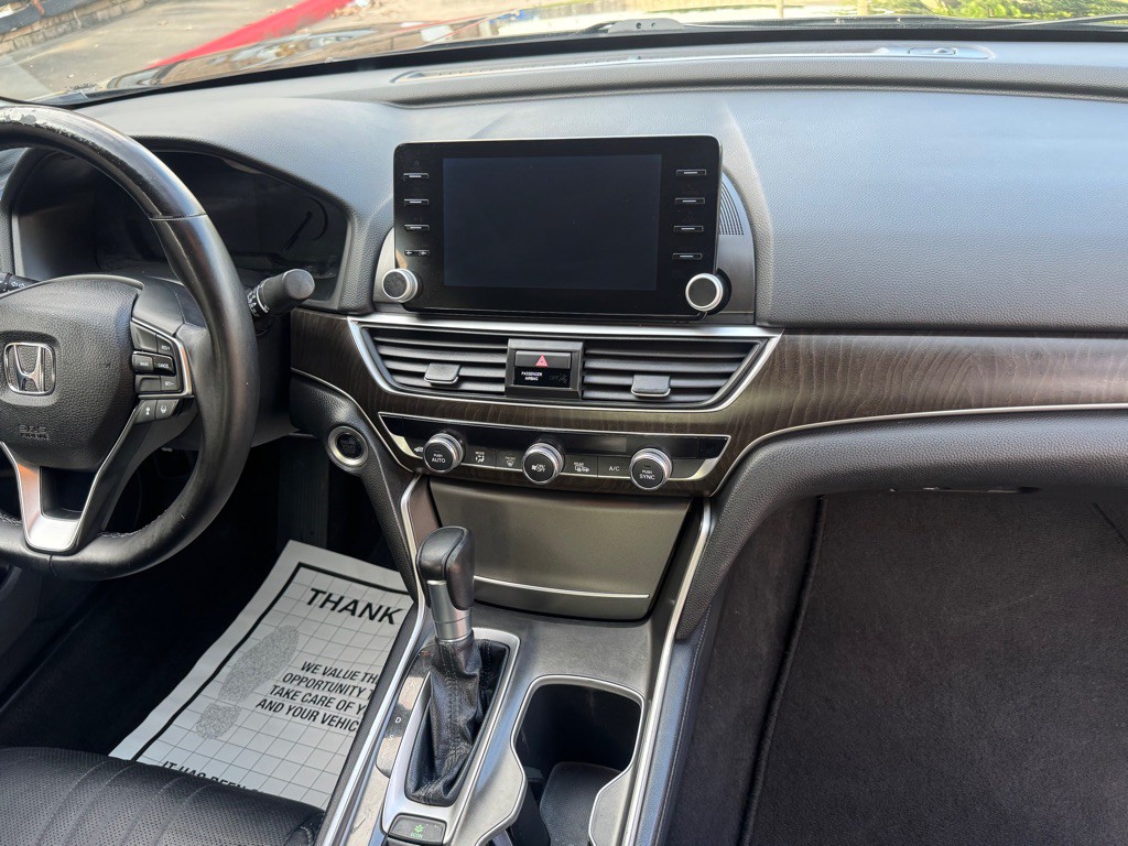 2018 Honda Accord Image 29