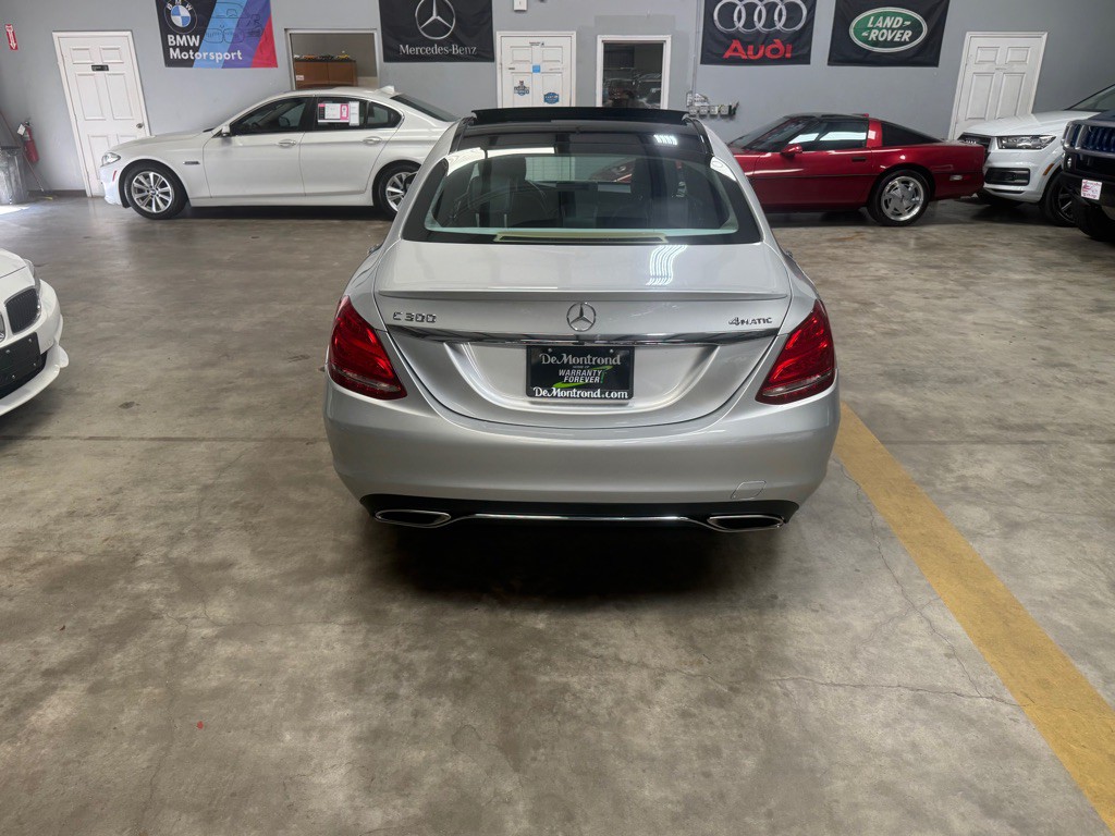 2016 Mercedes-Benz C-Class Image 6