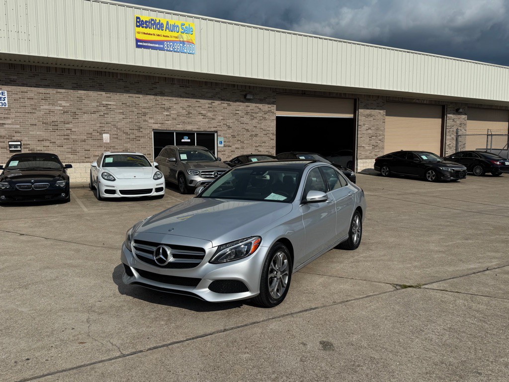 2016 Mercedes-Benz C-Class Image 11