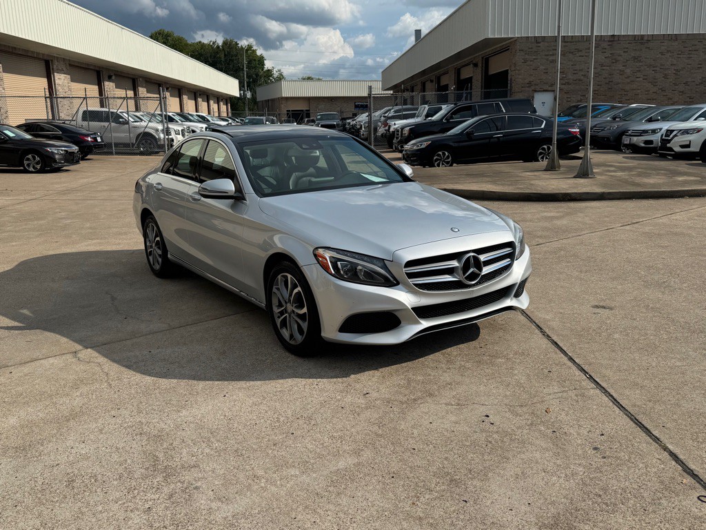 2016 Mercedes-Benz C-Class Image 14