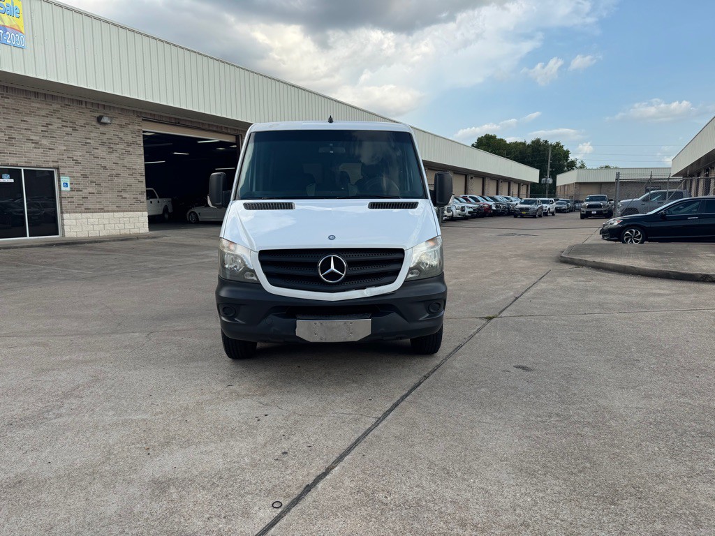 2014 Mercedes-Benz Sprinter Image 14