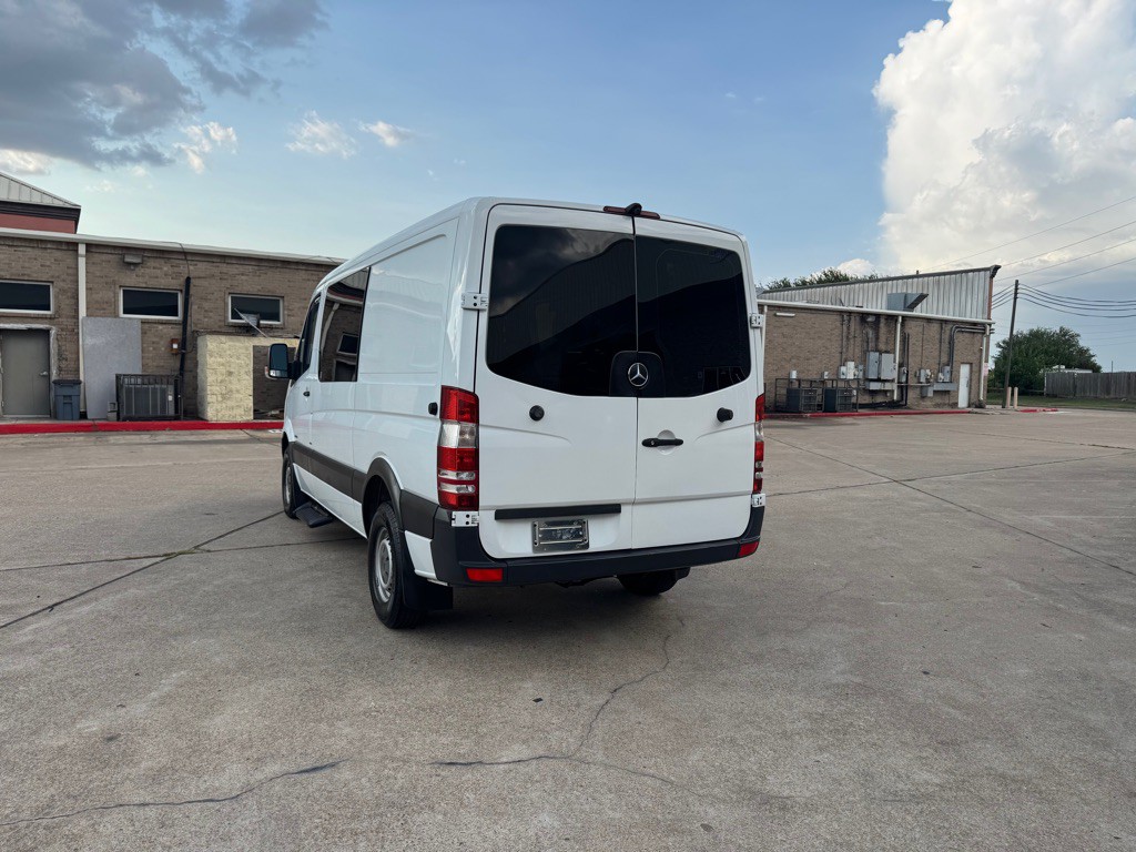 2014 Mercedes-Benz Sprinter Image 19