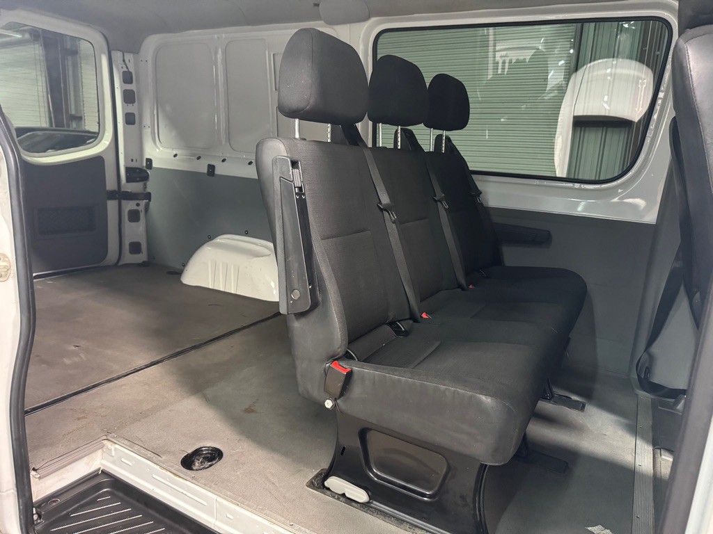 2014 Mercedes-Benz Sprinter Image 26