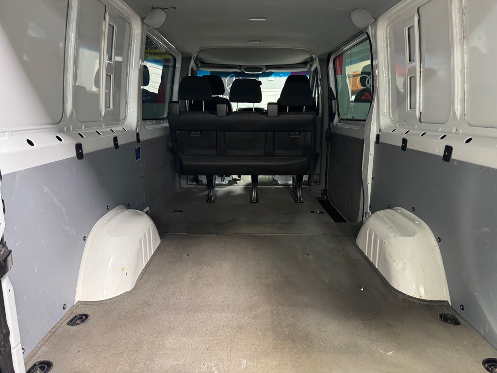 2014 Mercedes-Benz Sprinter Image 28