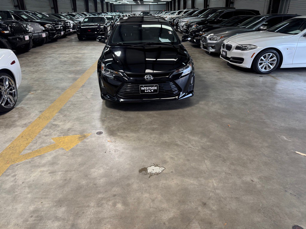 2016 Scion tC Image 2