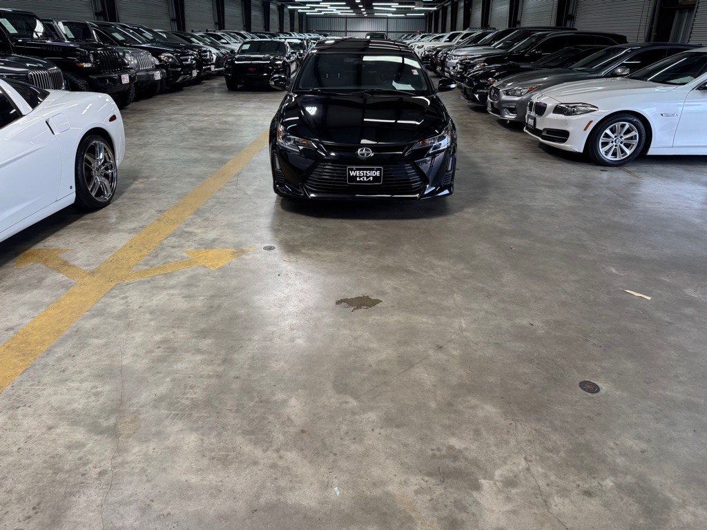 2016 Scion tC Image 8