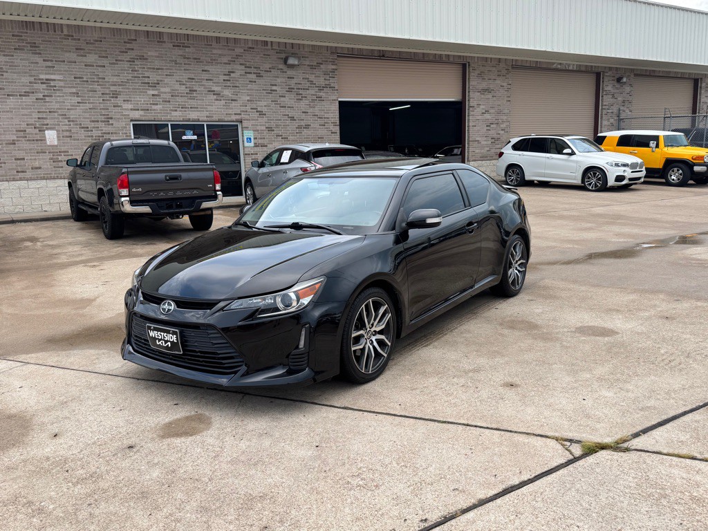 2016 Scion tC Image 11