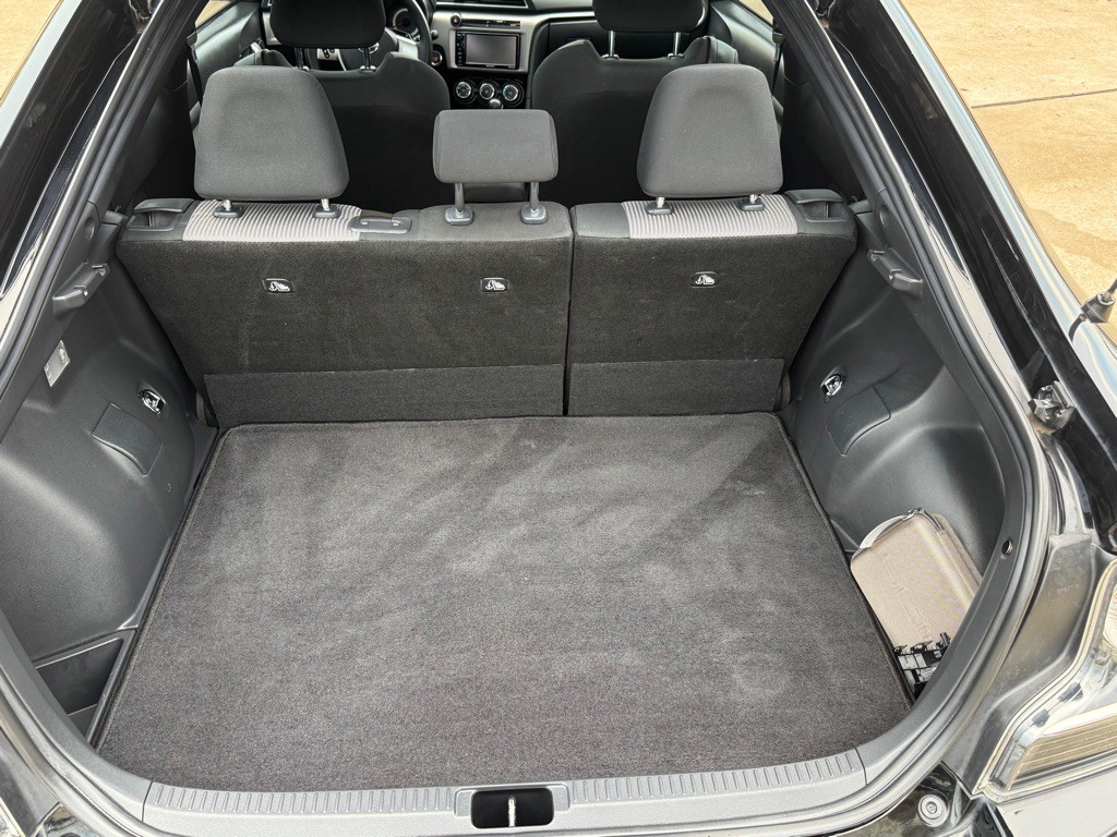 2016 Scion tC Image 25