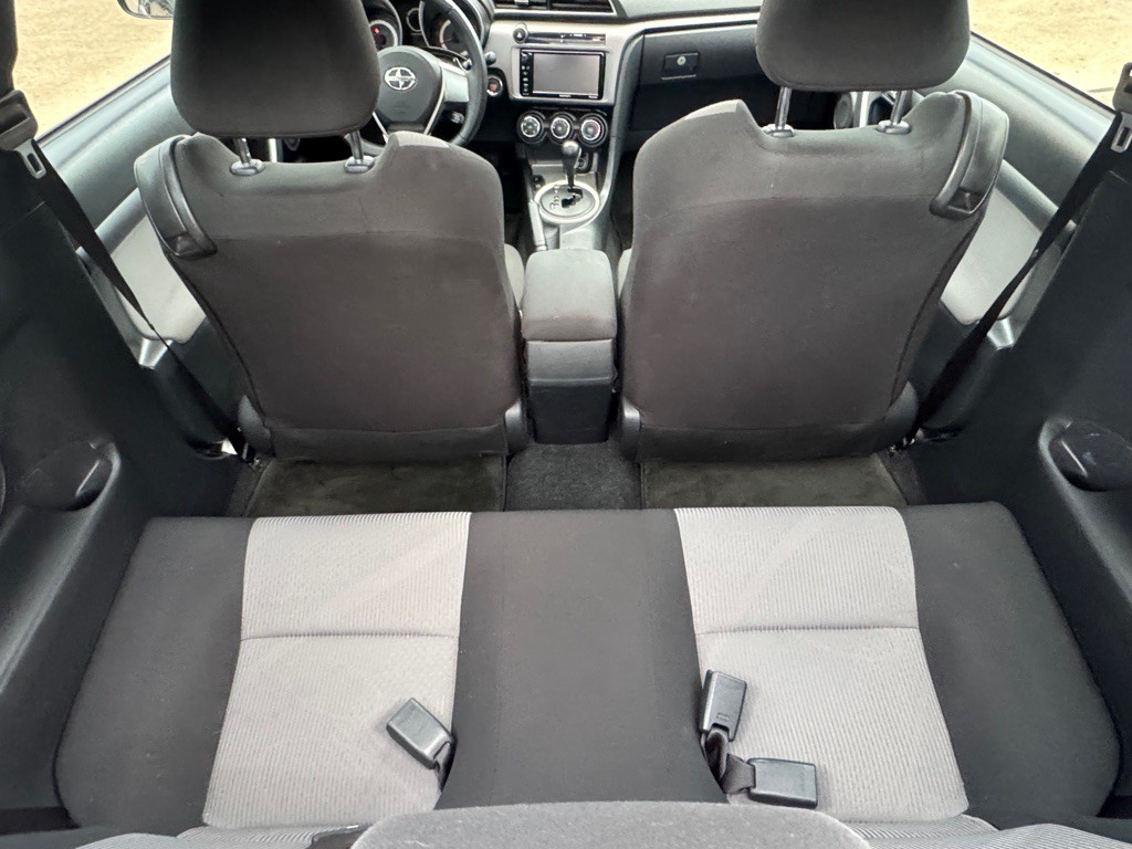 2016 Scion tC Image 26