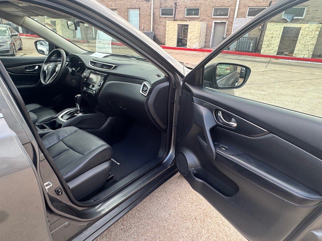 2014 Nissan Rogue Image 23