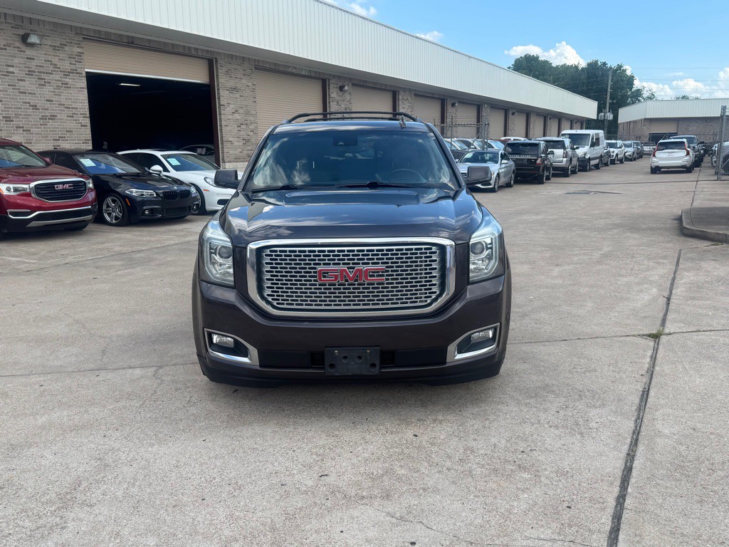 2016 GMC Yukon Image 12