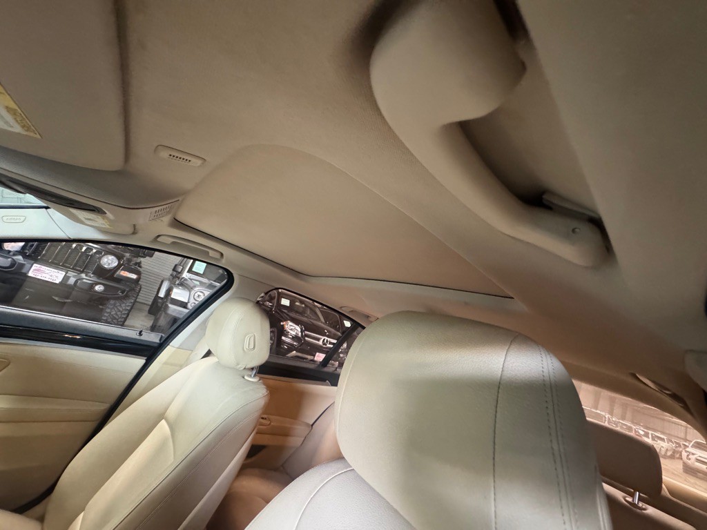 2015 BMW 5 Series Image 31