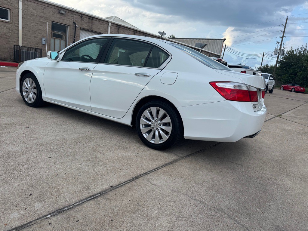 2015 Honda Accord Image 20
