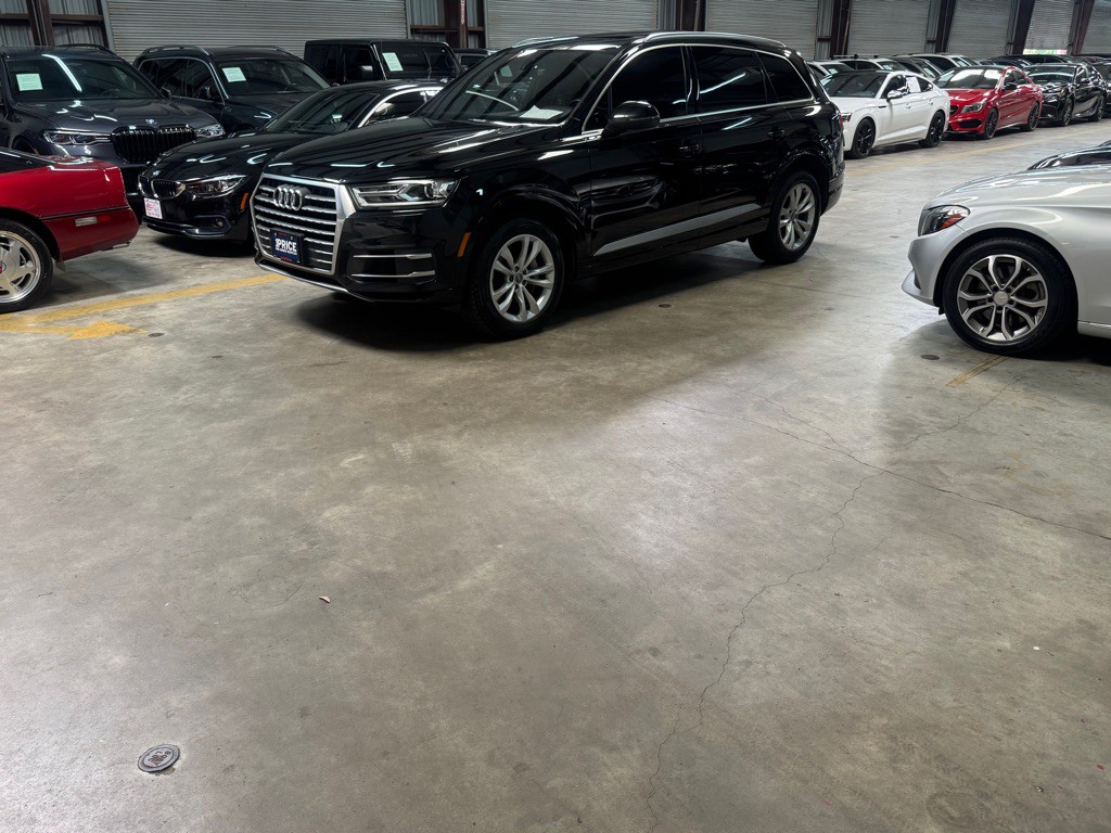 2017 Audi Q7 Image 8