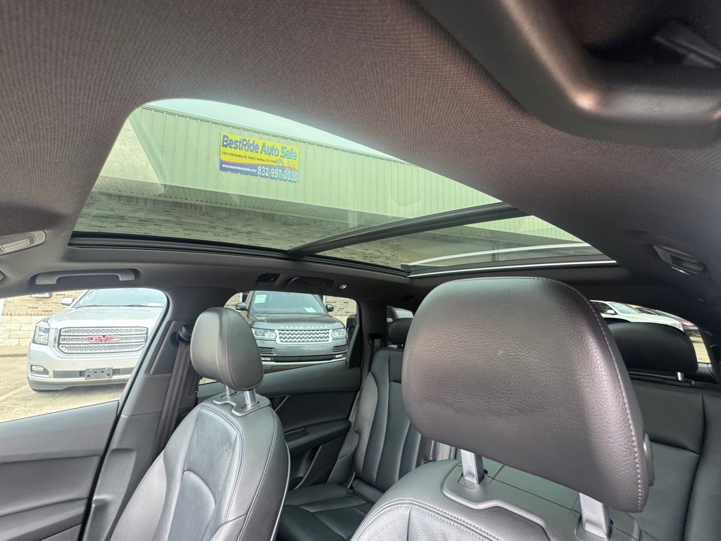 2017 Audi Q7 Image 41