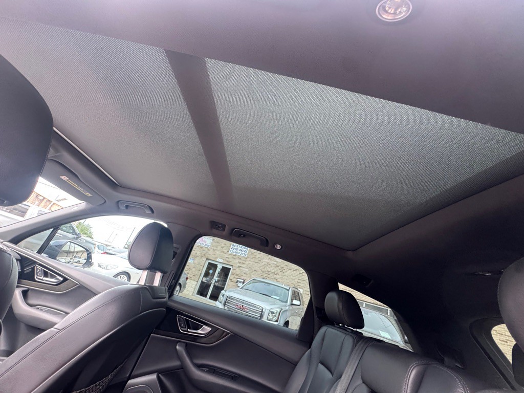 2017 Audi Q7 Image 43