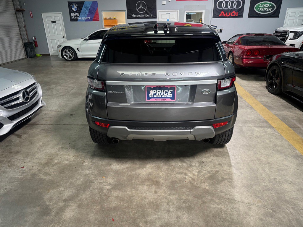 2016 Land Rover Range Rover Evoque Image 7
