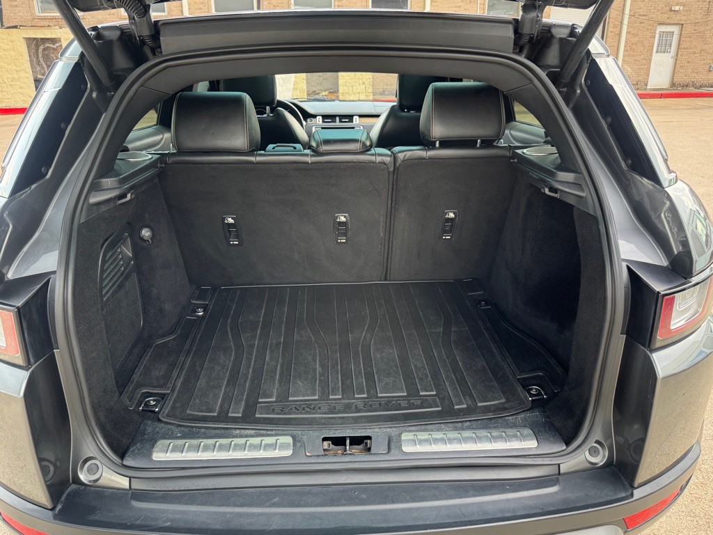 2016 Land Rover Range Rover Evoque Image 26