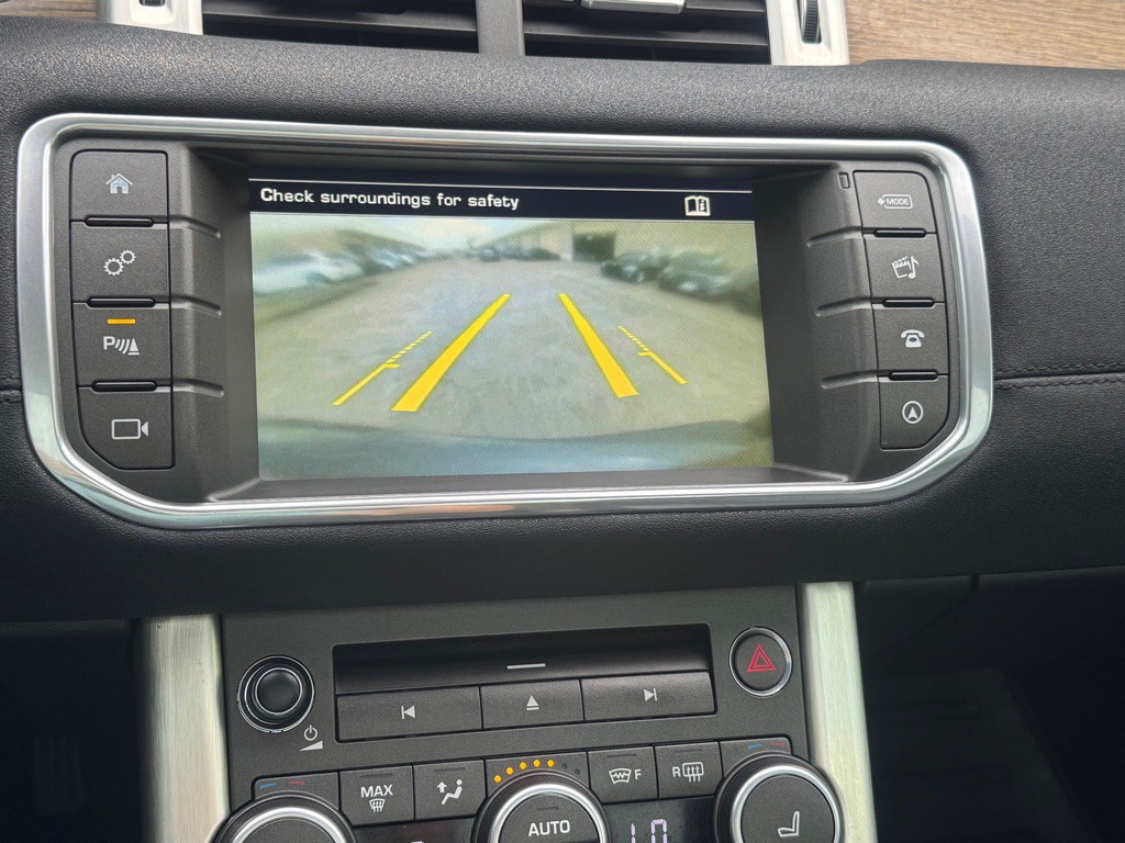 2016 Land Rover Range Rover Evoque Image 31