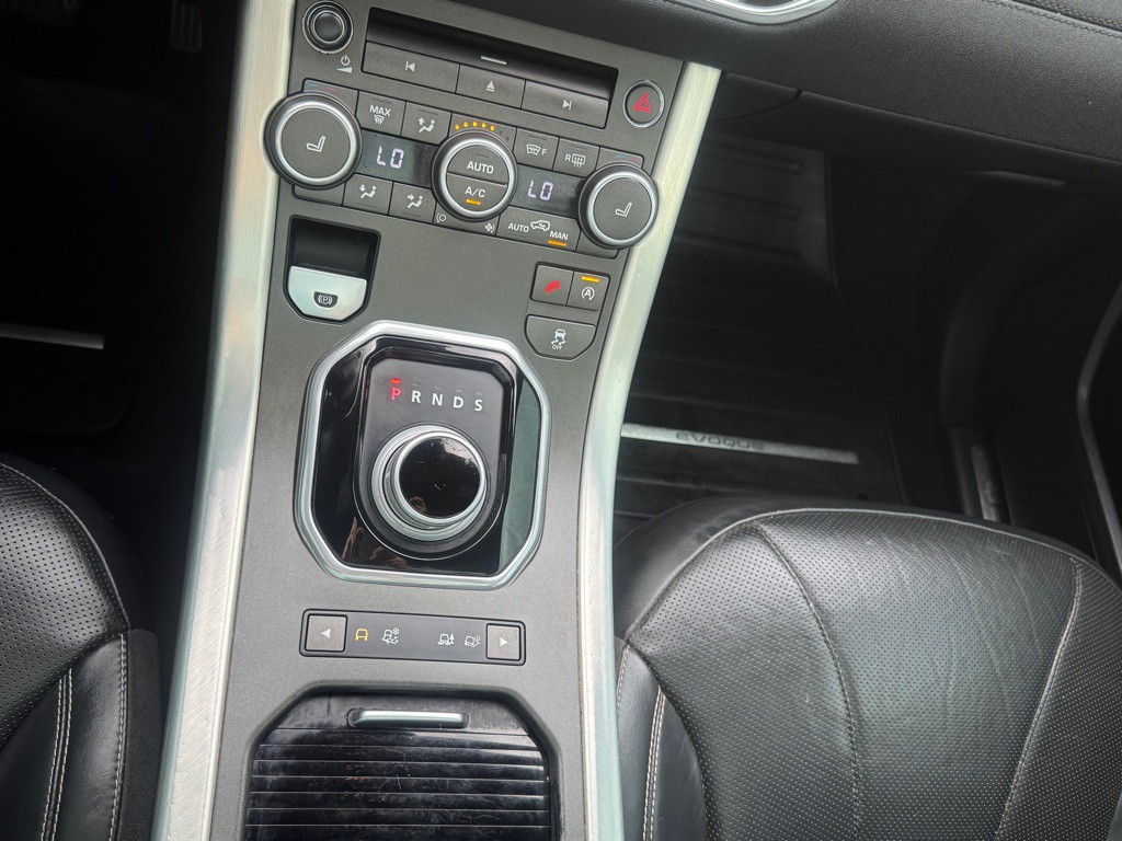 2016 Land Rover Range Rover Evoque Image 35