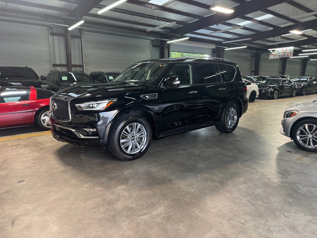 2019 INFINITI QX80 Image 1