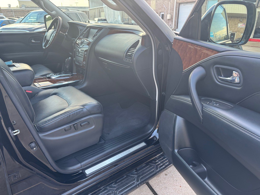2019 INFINITI QX80 Image 26