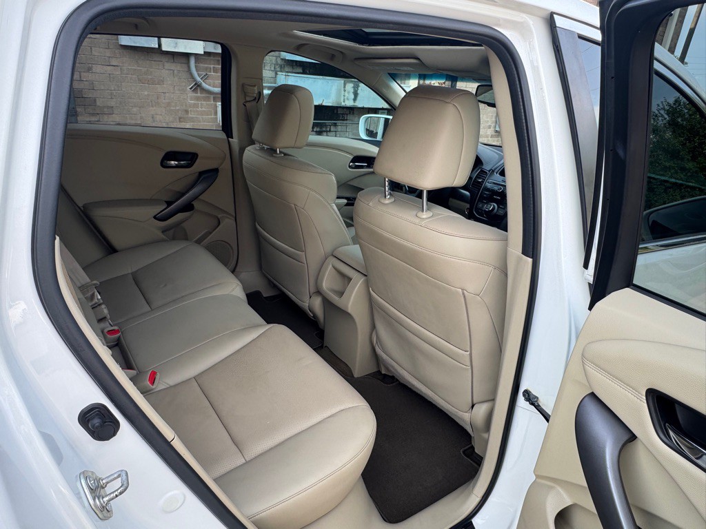 2015 Acura RDX Image 23