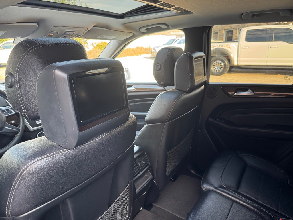 2014 Mercedes-Benz M-Class Image 19