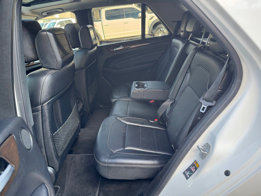 2014 Mercedes-Benz M-Class Image 21