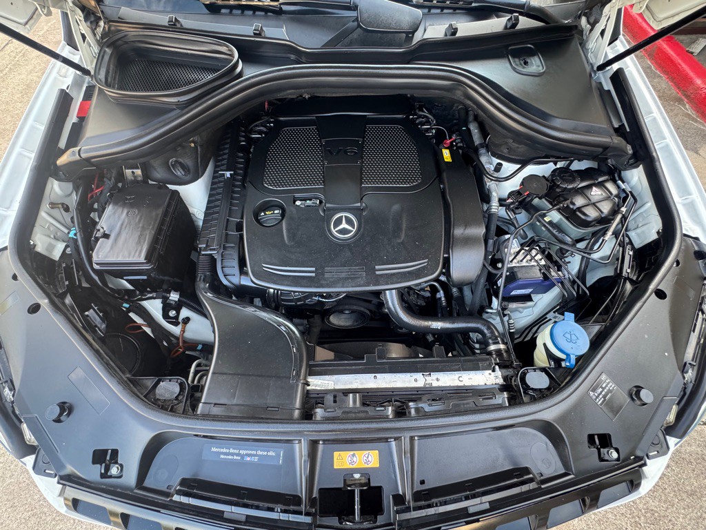 2014 Mercedes-Benz M-Class Image 38