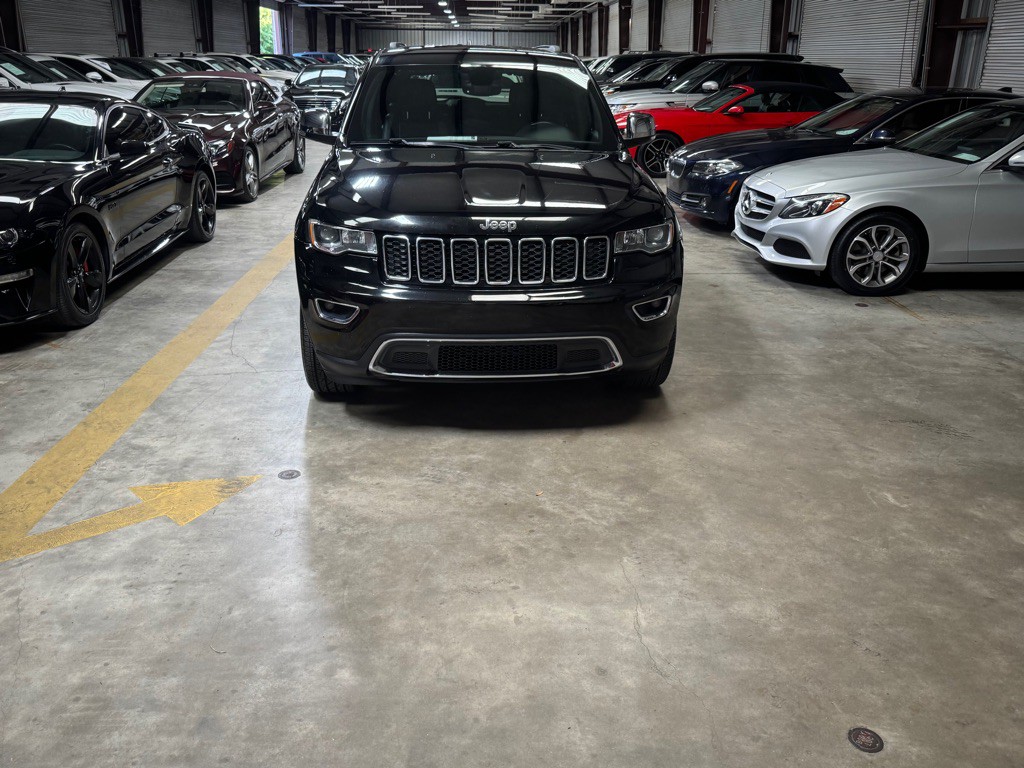 2017 Jeep Grand Cherokee Image 3