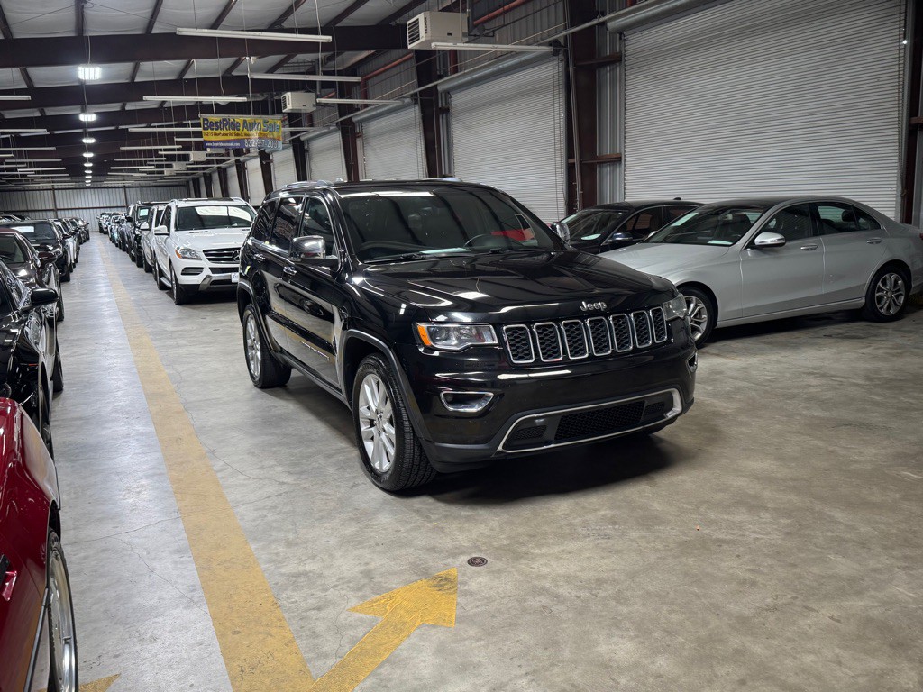 2017 Jeep Grand Cherokee Image 4