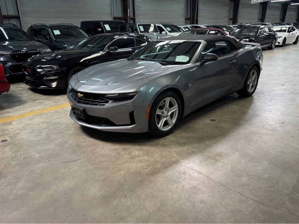 2020 Chevrolet Camaro Image 1