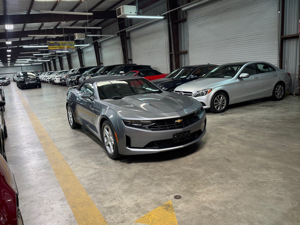 2020 Chevrolet Camaro Image 3
