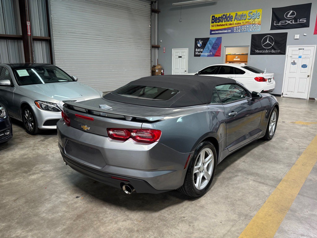 2020 Chevrolet Camaro Image 4