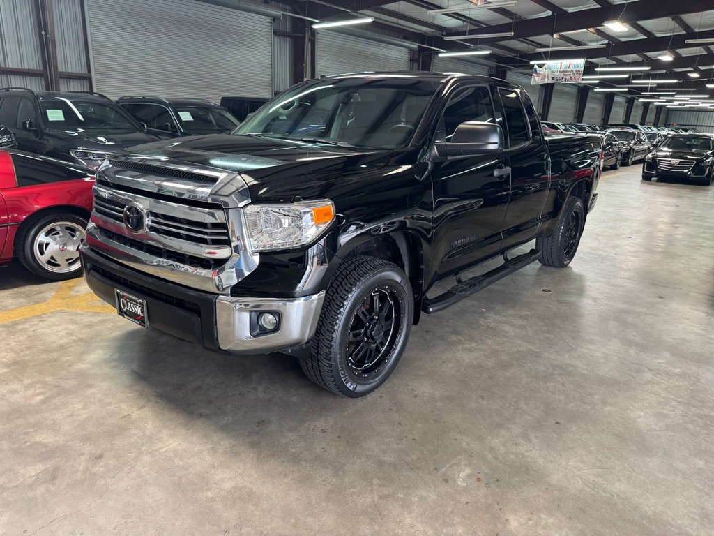 2017 Toyota Tundra Image 3