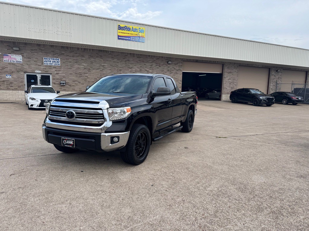 2017 Toyota Tundra Image 13